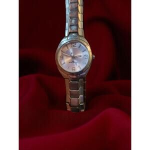 Very Nice Fashion Wrist Watch